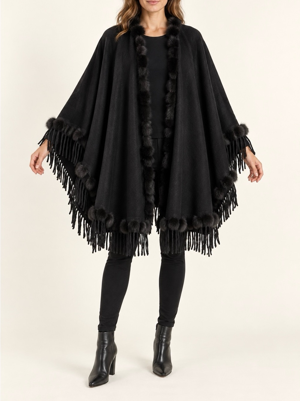 Fendi Black 100% Cashmere Poncho Cape Fur Trim Fringe Made in Italy
